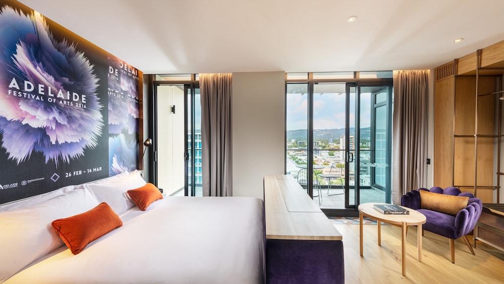 hotel indigo adelaide markets an ihg hotel