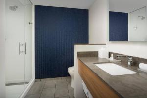 fairfield inn and suites by marriott nashville near vanderbilt