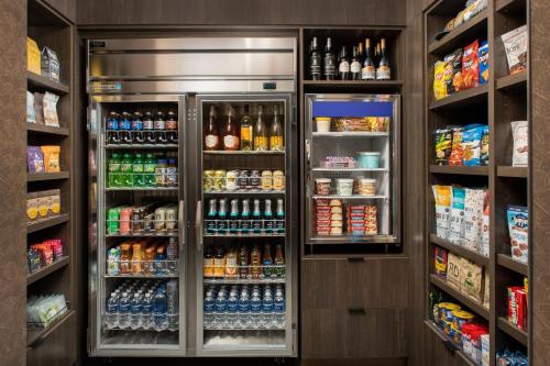 fairfield inn and suites by marriott nashville near vanderbilt