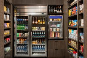 fairfield inn and suites by marriott nashville near vanderbilt