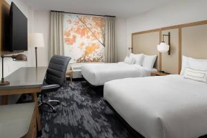 fairfield inn and suites by marriott nashville near vanderbilt