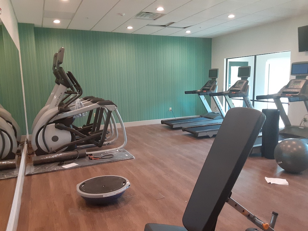 holiday inn express and suites harrisburg s mechanicsburg