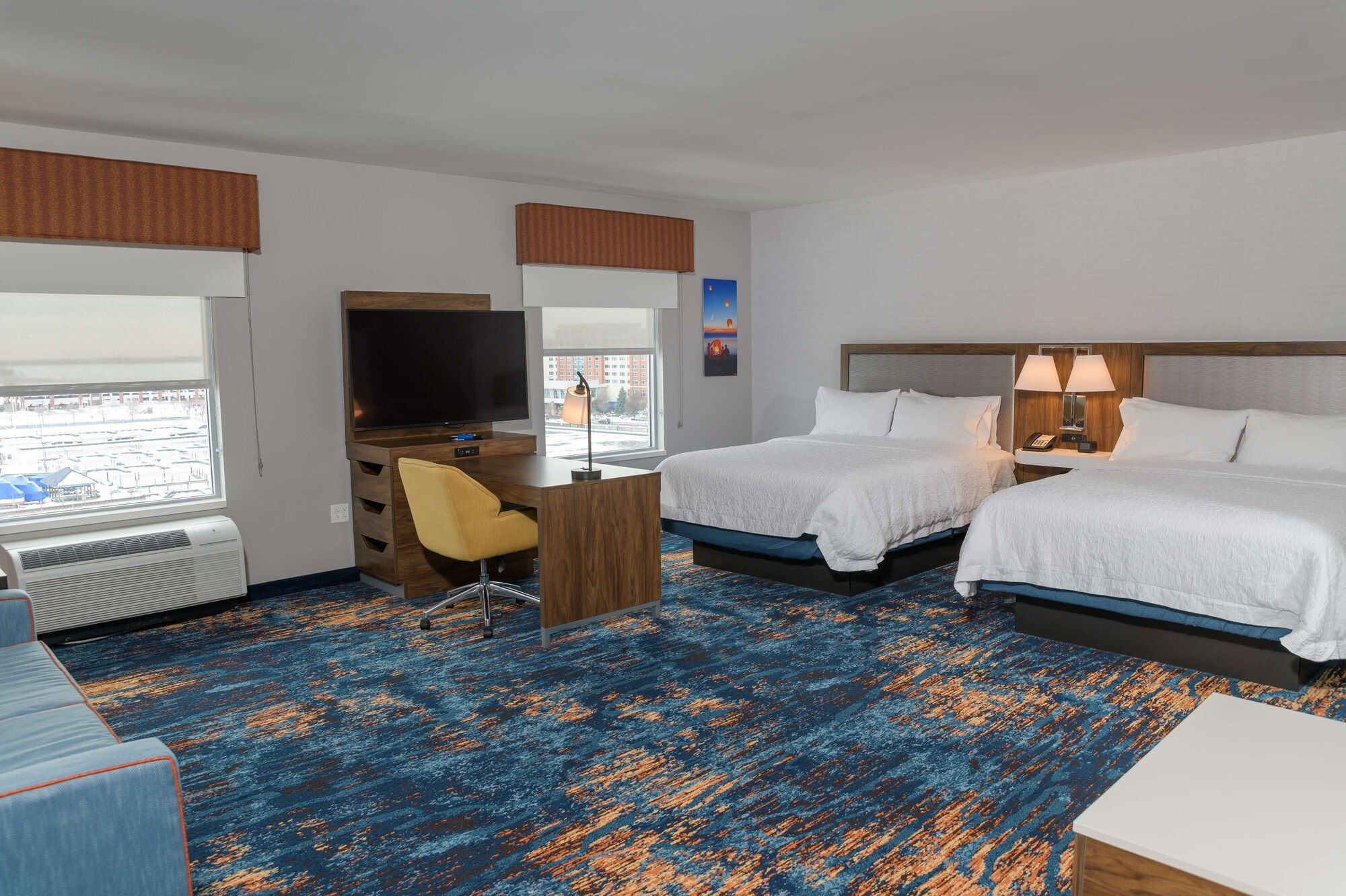hampton inn and suites erie bayfront