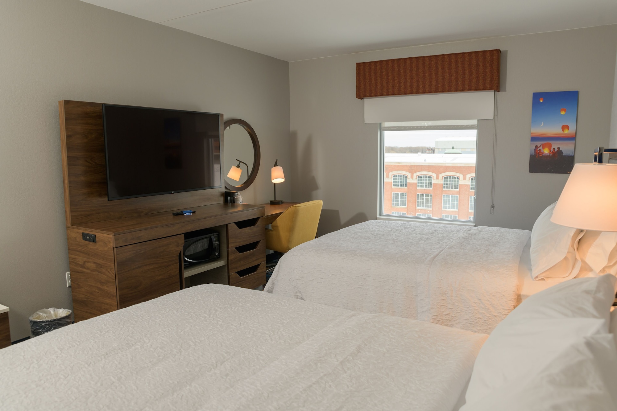 hampton inn and suites erie bayfront