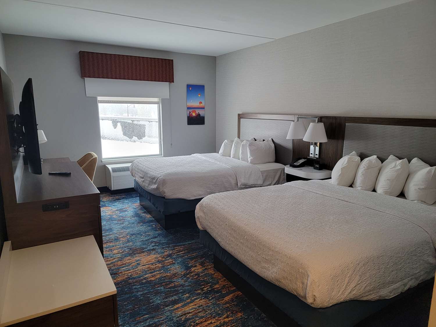 hampton inn and suites erie bayfront
