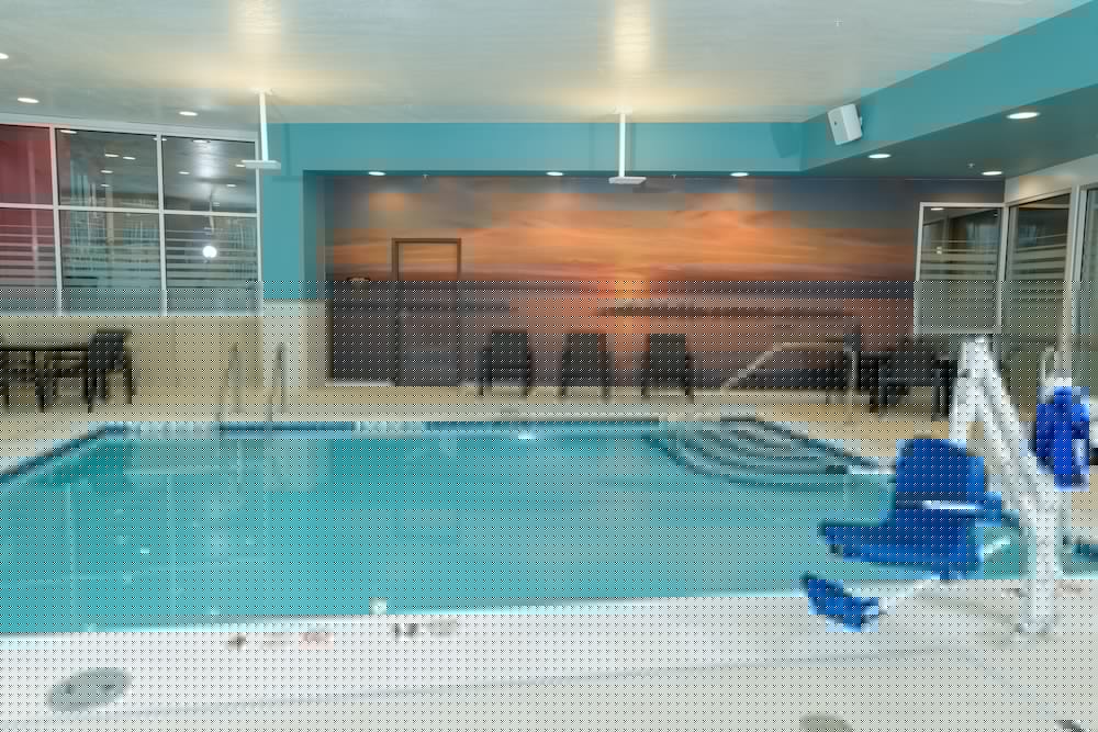 Hampton Inn & Suites Erie Bayfront,Pennsylvania>>Erie,3 star
