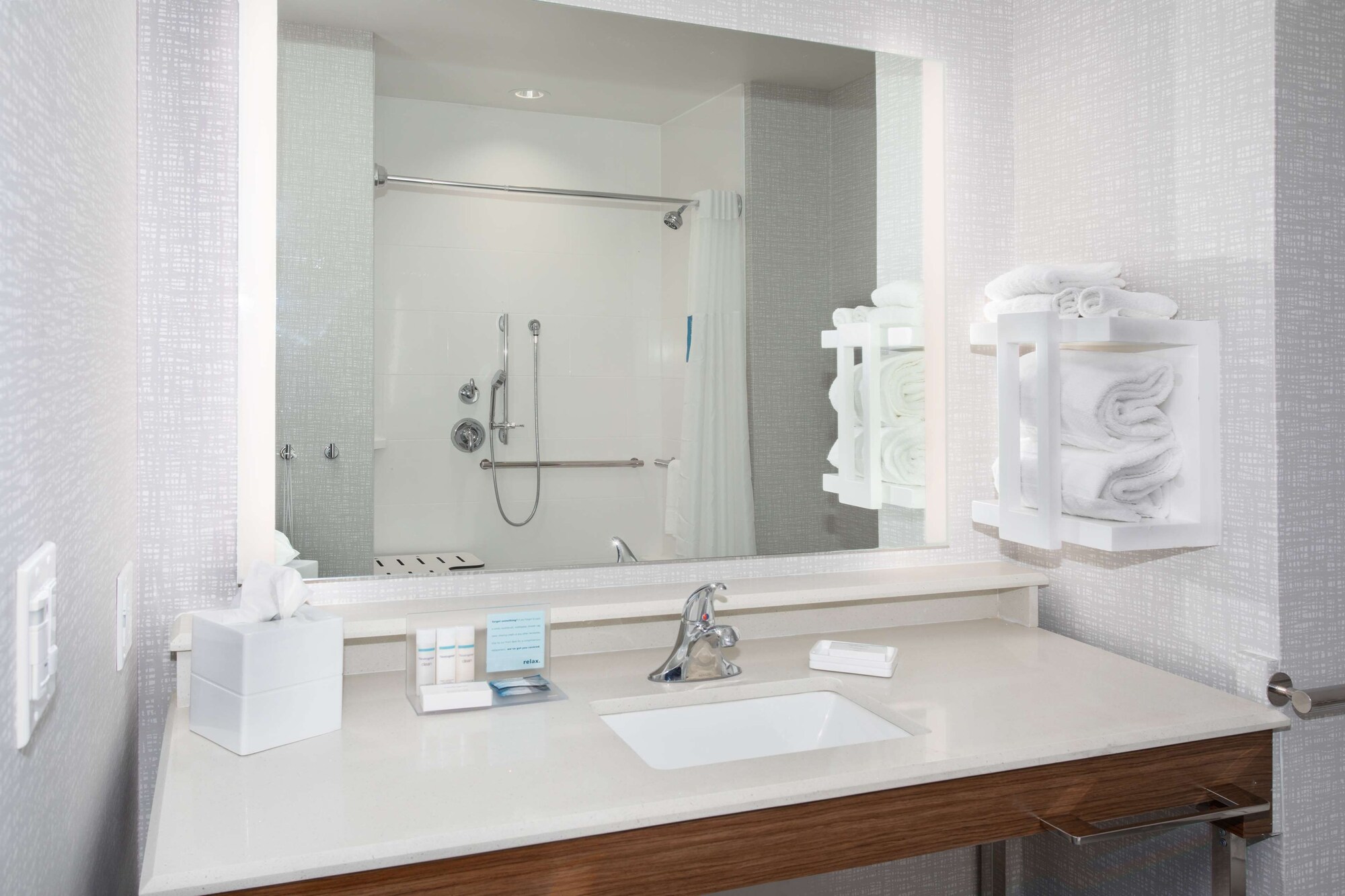 hampton inn and suites watsonville