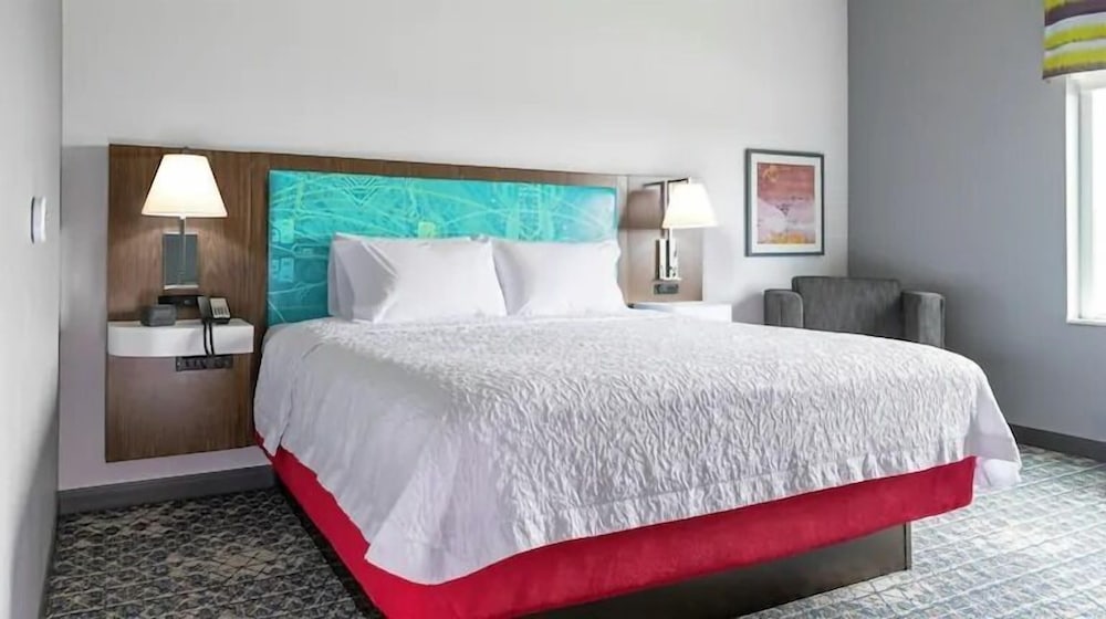 hampton inn and suites watsonville