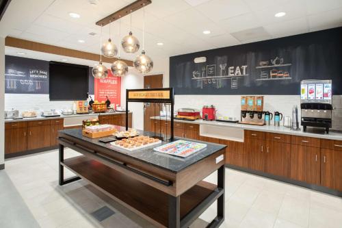 hampton inn and suites watsonville