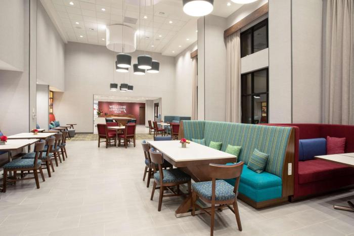 hampton inn and suites watsonville