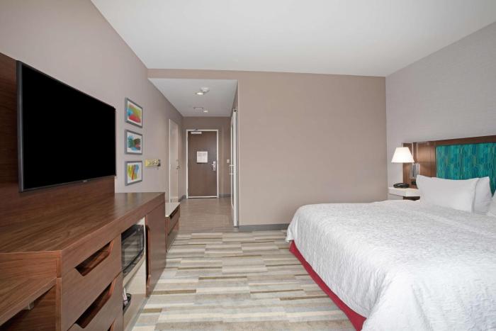 hampton inn and suites watsonville