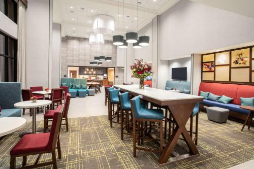 hampton inn and suites watsonville
