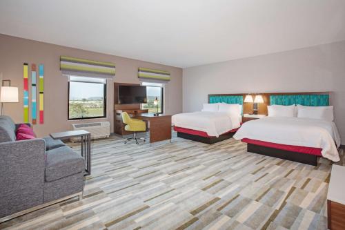 hampton inn and suites watsonville