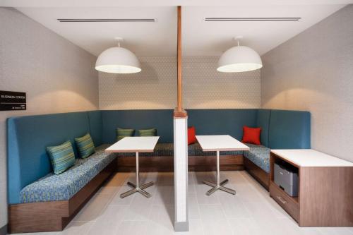 hampton inn and suites watsonville