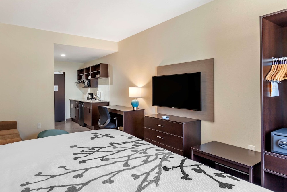 sleep inn and suites