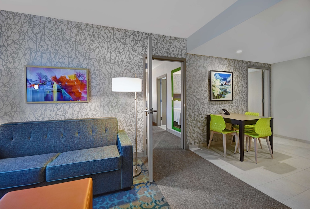 home2 suites by hilton utica ny