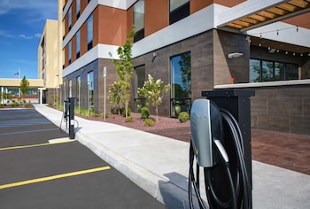 home2 suites by hilton utica ny