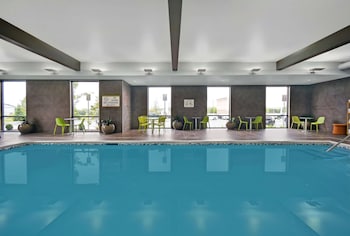 home2 suites by hilton utica ny