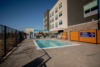 tru by hilton the colony dallas
