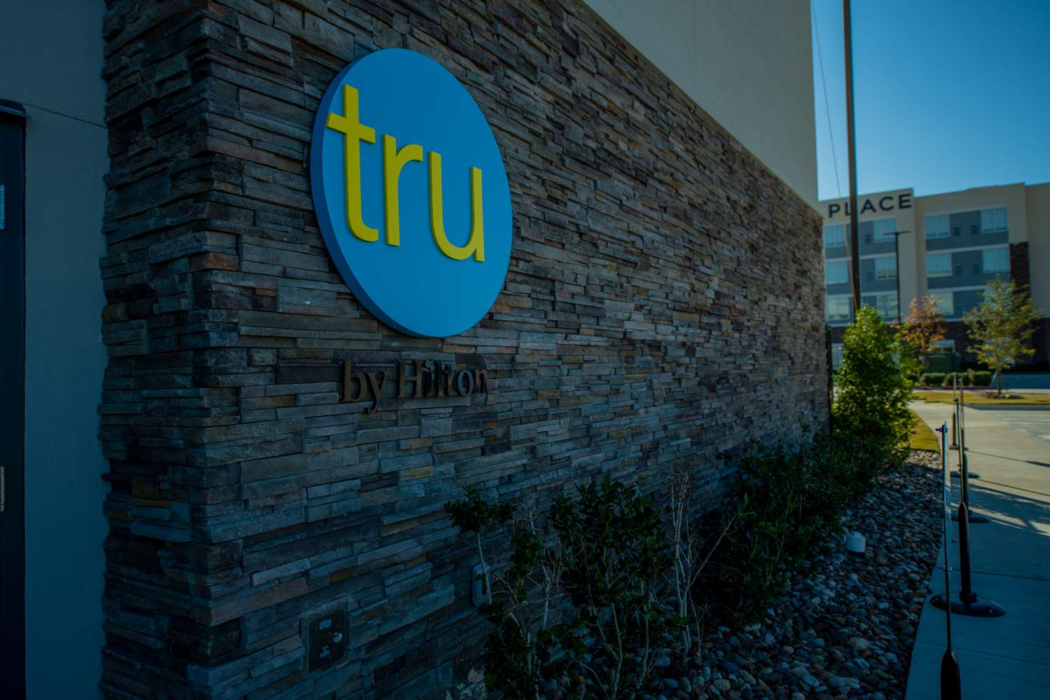 tru by hilton the colony dallas