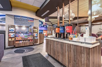 tru by hilton the colony dallas