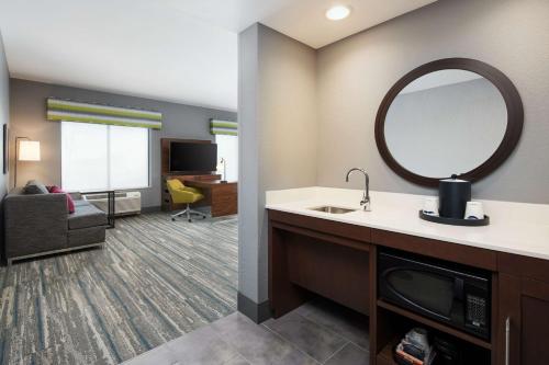hampton inn and suites franklin indianapolis