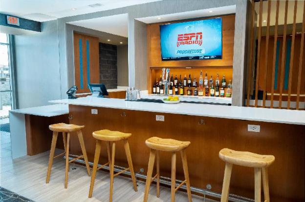 springhill suites by marriott spokane airport