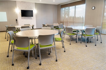 springhill suites by marriott spokane airport