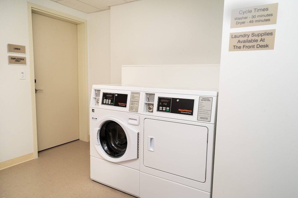 springhill suites by marriott spokane airport