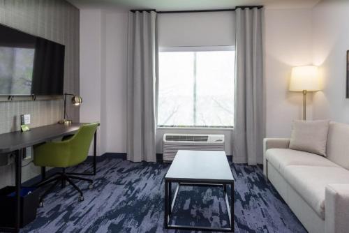 fairfield inn and suites by marriott monahans