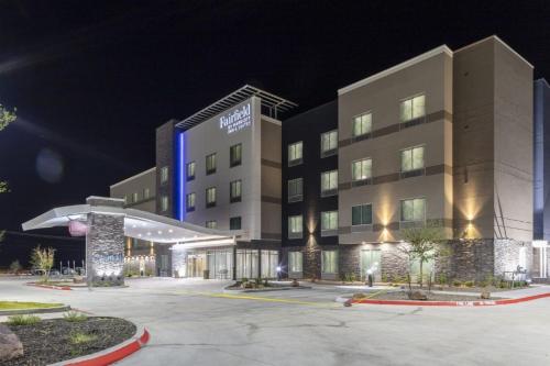 fairfield inn and suites by marriott monahans