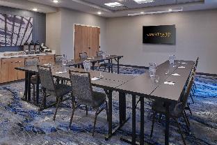 fairfield inn and suites by marriott louisville jeffersonville
