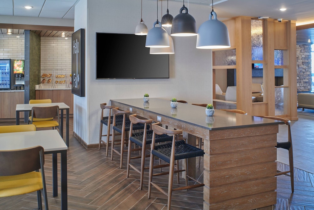 fairfield inn and suites by marriott louisville jeffersonville