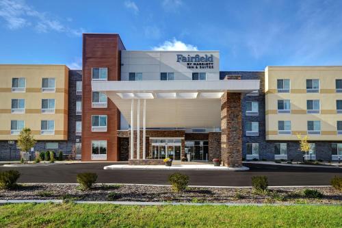 fairfield inn and suites by marriott grand rapids wyoming