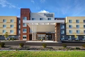 fairfield inn and suites by marriott grand rapids wyoming