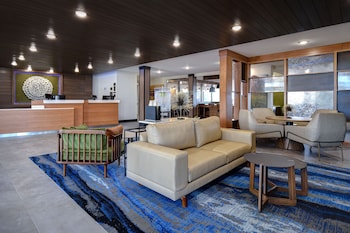 fairfield inn and suites by marriott grand rapids wyoming