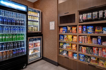 fairfield inn and suites by marriott grand rapids wyoming