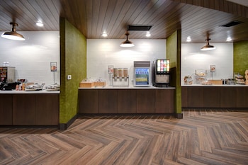 fairfield inn and suites by marriott grand rapids wyoming