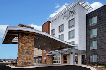 fairfield inn and suites by marriott chicago bolingbrook