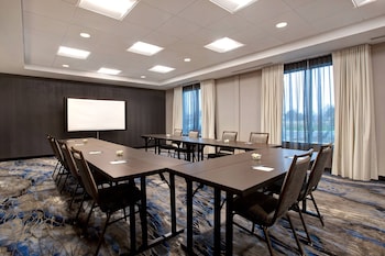 fairfield inn and suites by marriott chicago bolingbrook