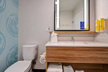 tru by hilton albuquerque north i 25