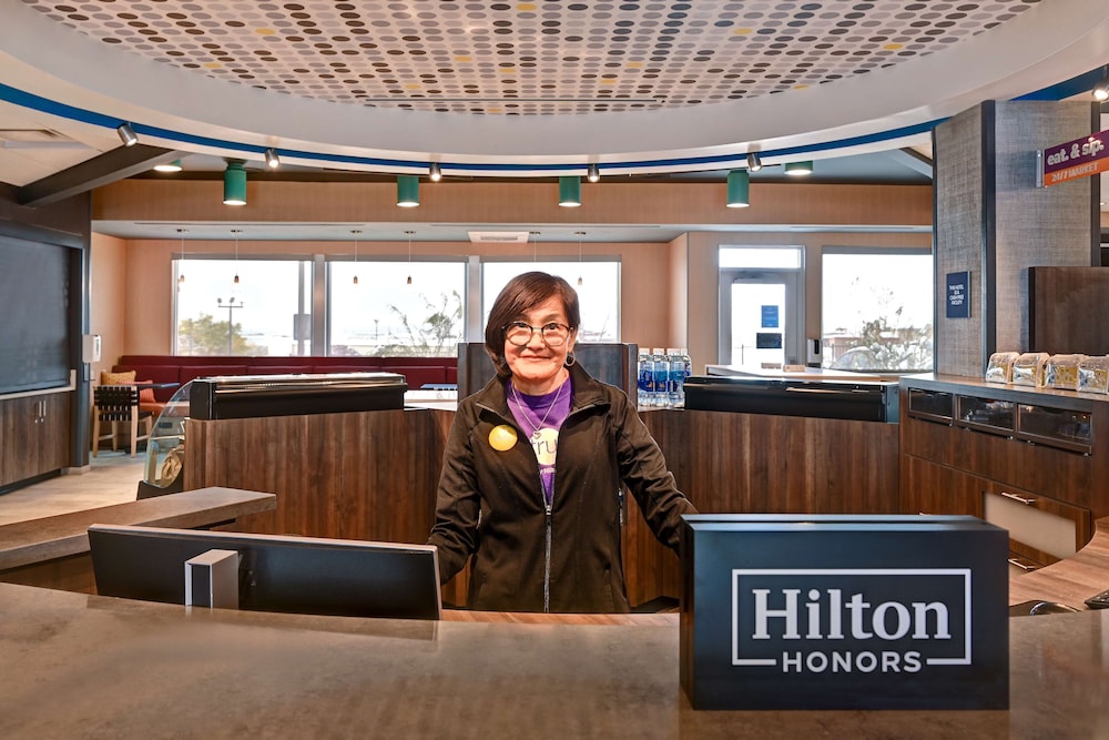 tru by hilton albuquerque north i 25