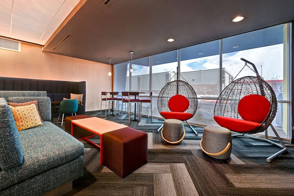 tru by hilton albuquerque north i 25