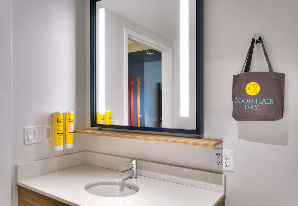 tru by hilton clearfield hill air force base ut