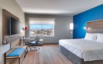 tru by hilton clearfield hill air force base ut