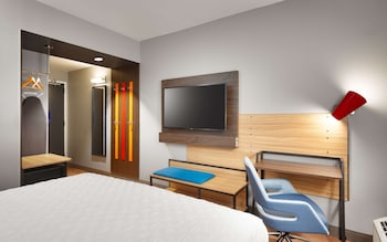 tru by hilton clearfield hill air force base ut