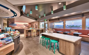 tru by hilton clearfield hill air force base ut