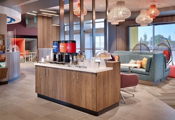 tru by hilton clearfield hill air force base ut