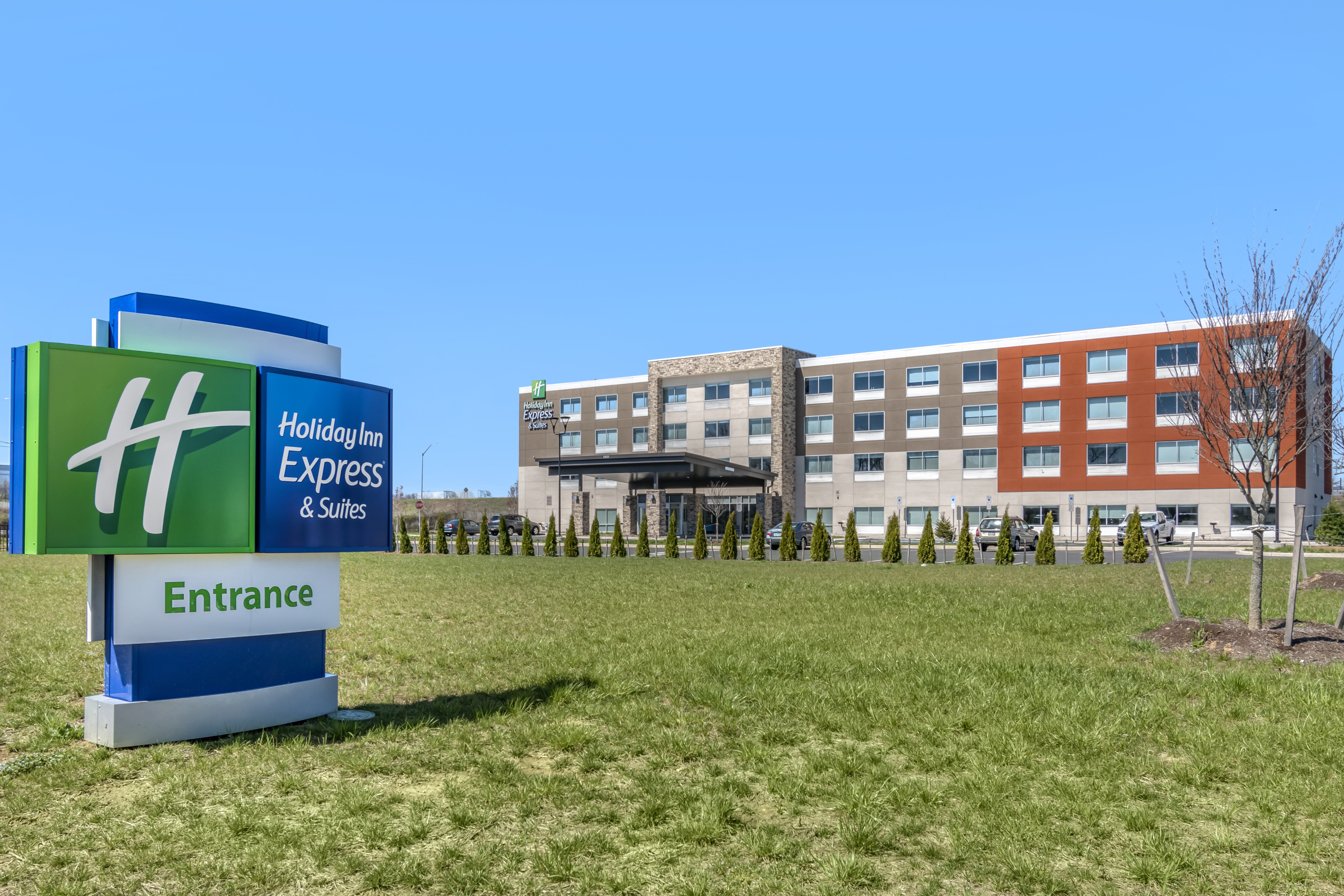 holiday inn express and suites carlisle southwest i 81