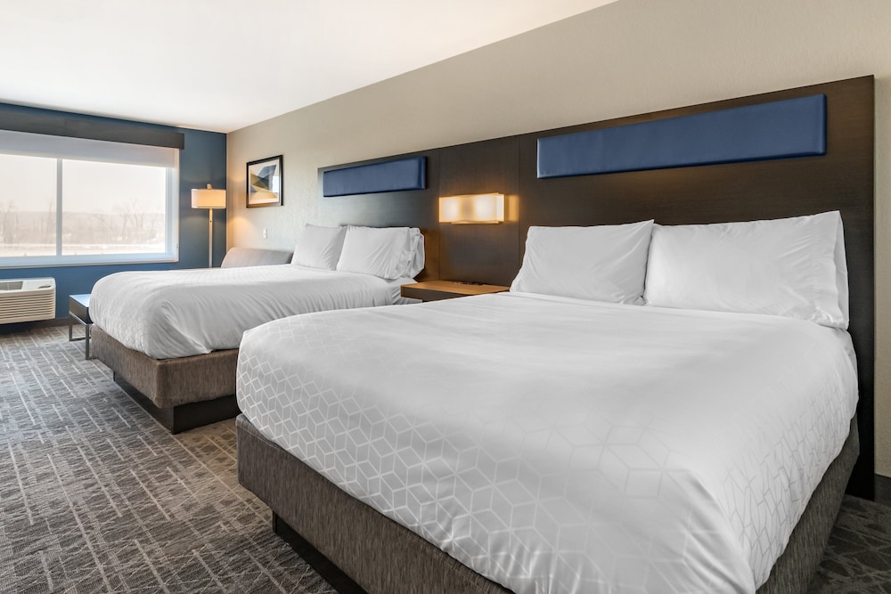 holiday inn express and suites carlisle southwest i 81